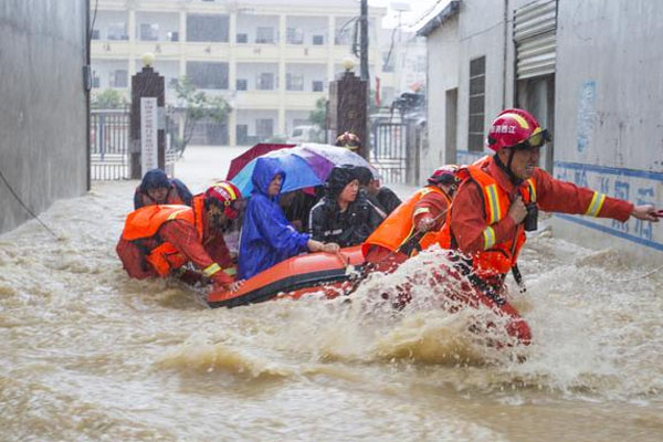 湖北武汉暴雨应急响应下调为IV级