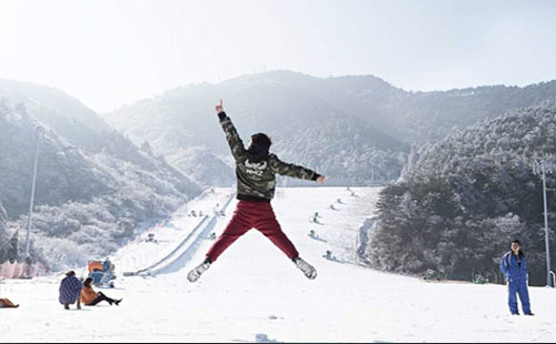 咸宁九宫山滑雪学生票有吗  咸宁九宫山滑雪场门票价格