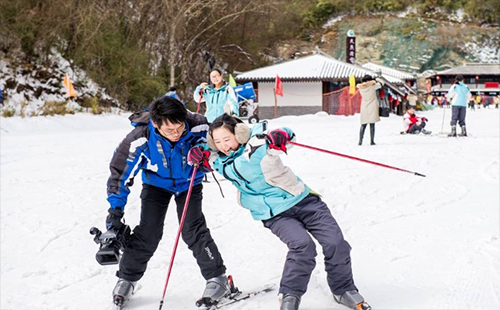 神农架天燕滑雪场电话2019(价格表+交通指南攻略)