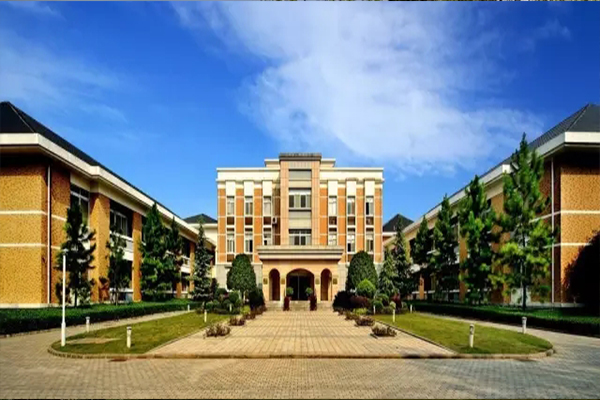 学校602.jpg