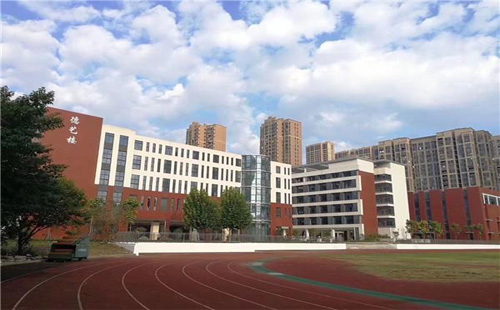 学校1.jpg